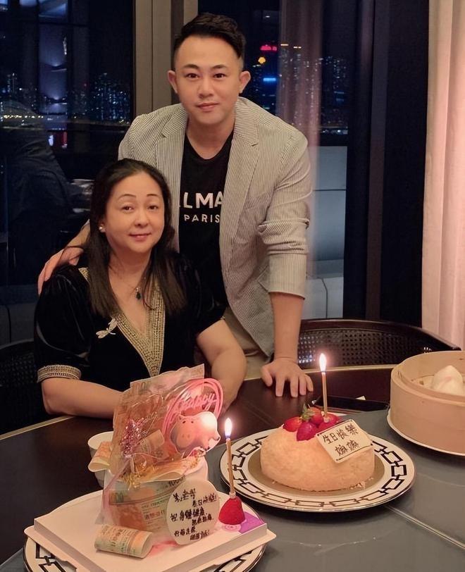 Vụ người mẫu Thái Thiên Phượng bị sát hại và phân xác: Mẹ chồng cũ tóc bạc trắng sau khi ra tù-5