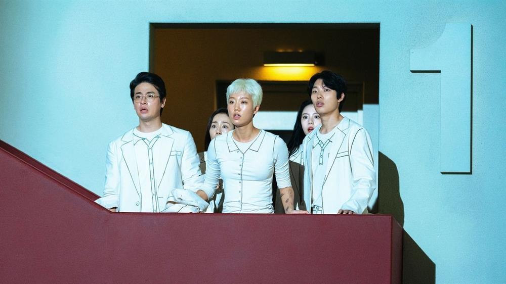 Bộ phim điên rồ hơn cả Squid Game-4