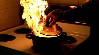 Dầu trong nồi có mùi cháy khét trong lúc nấu ăn, đừng vội làm điều này kẻo gia đình gặp họa-5