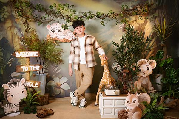 Con trai Thu Quỳnh cao lớn phổng phao tuổi lên 9-1