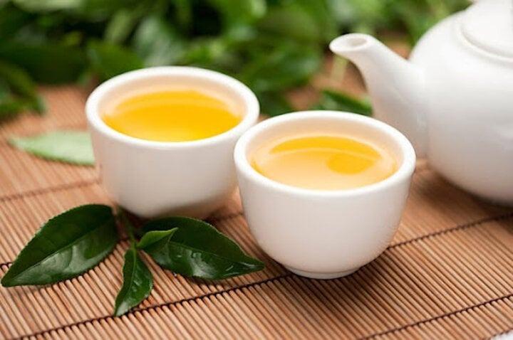 Uống trà xanh sai thời điểm ảnh hưởng đến sức khoẻ thế nào?-1
