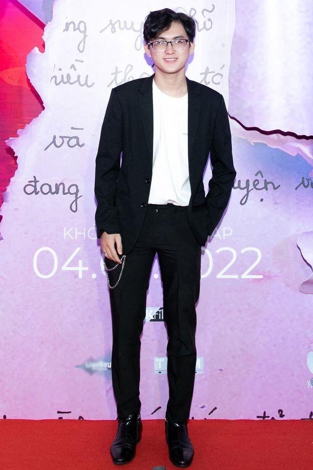 Bất ngờ với sao nhí Tôi Thấy Hoa Vàng Trên Cỏ Xanh thoát kén ngoạn mục-7