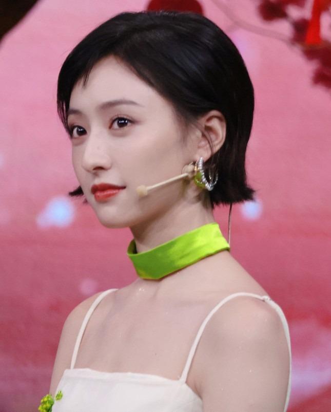 Nữ diễn viên Hồ Liên Hinh xuất hiện giữa bê bối lộ clip 20 phút-5