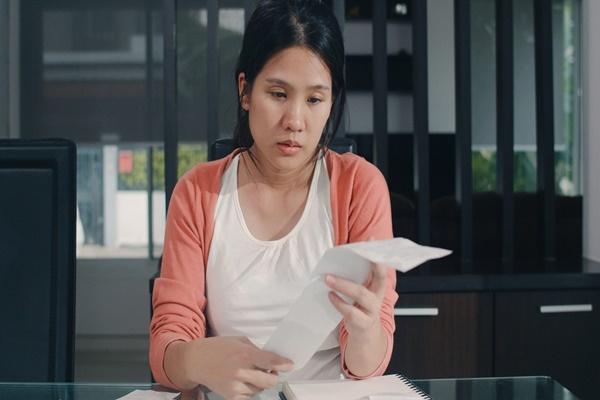 Vợ chồng tiền ai nấy tiêu, góp quỹ chung 50-50: Các mẹ rần rần tranh cãi-2