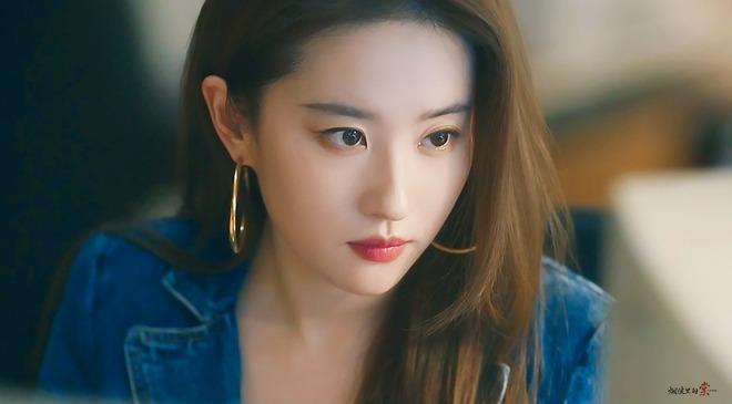 Lưu Diệc Phi đập tan mọi lời chê bai nhan sắc nhờ góc nghiêng thần thánh, đến cả cảnh khóc cũng đẹp ná thở-5