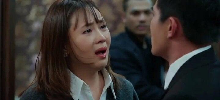 Trạm cứu hộ trái tim: Dễ dàng mua chuộc bác sĩ, coi bắt cóc trẻ em như trò chơi-1