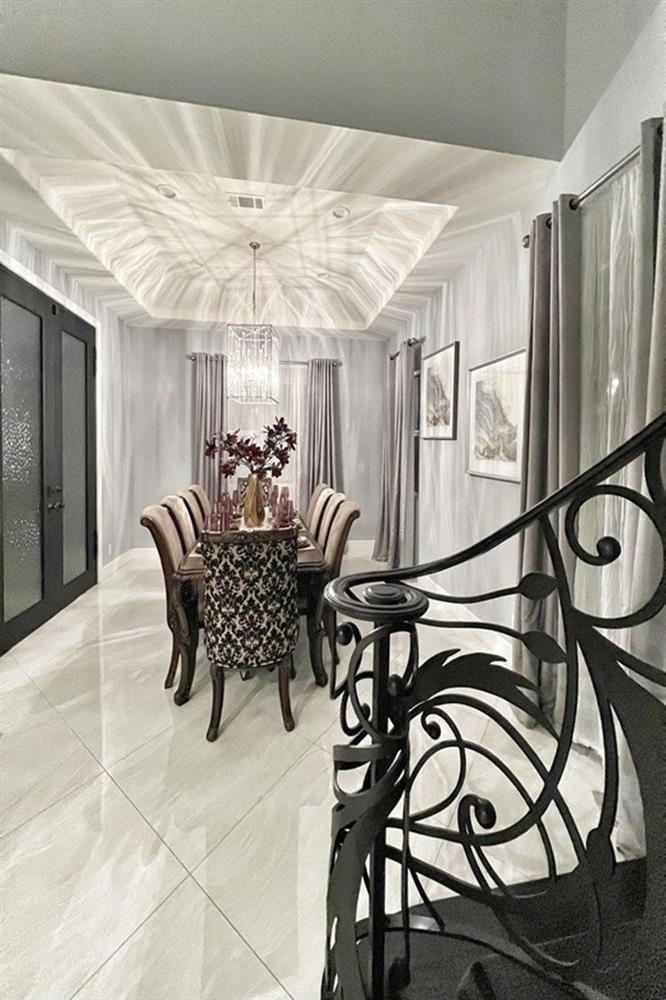 So kè cơ ngơi ở trời Tây của các chị đẹp Vbiz: Phạm Hương sở hữu bạch dinh trắng, Lệ Quyên tậu dinh thự 1,5 triệu đô siêu hoành tráng-4