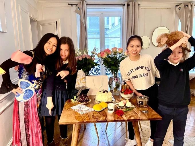 So kè cơ ngơi ở trời Tây của các chị đẹp Vbiz: Phạm Hương sở hữu bạch dinh trắng, Lệ Quyên tậu dinh thự 1,5 triệu đô siêu hoành tráng-17