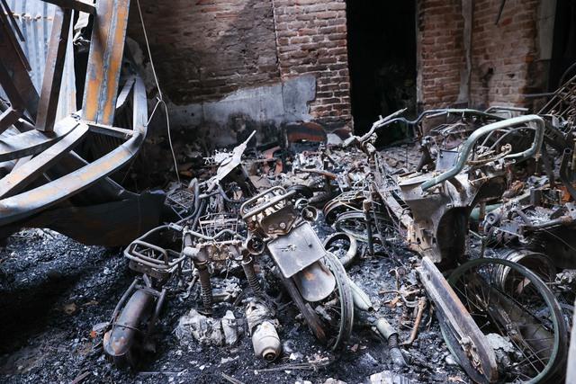 Thủ tướng yêu cầu khẩn trương điều tra nguyên nhân vụ cháy làm 14 người chết, rà soát loại hình nhà trọ-1