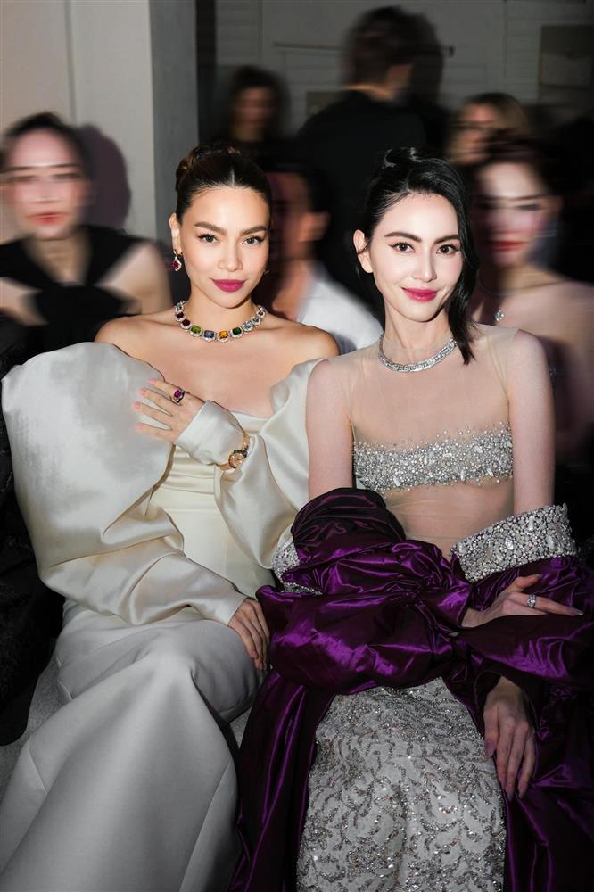 Phản ứng của Hồ Ngọc Hà khi được khen đẹp hơn cả Thư Kỳ và ma nữ Thái Lan?-2