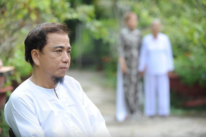 Cuộc sống Hồng Tơ trước khi xuống tóc: Từ ông hoàng cát-xê đến scandal gây mất tất cả, an yên bên vợ trẻ kém 23 tuổi-3