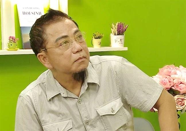 Cuộc sống Hồng Tơ trước khi xuống tóc: Từ ông hoàng cát-xê đến scandal gây mất tất cả, an yên bên vợ trẻ kém 23 tuổi-4