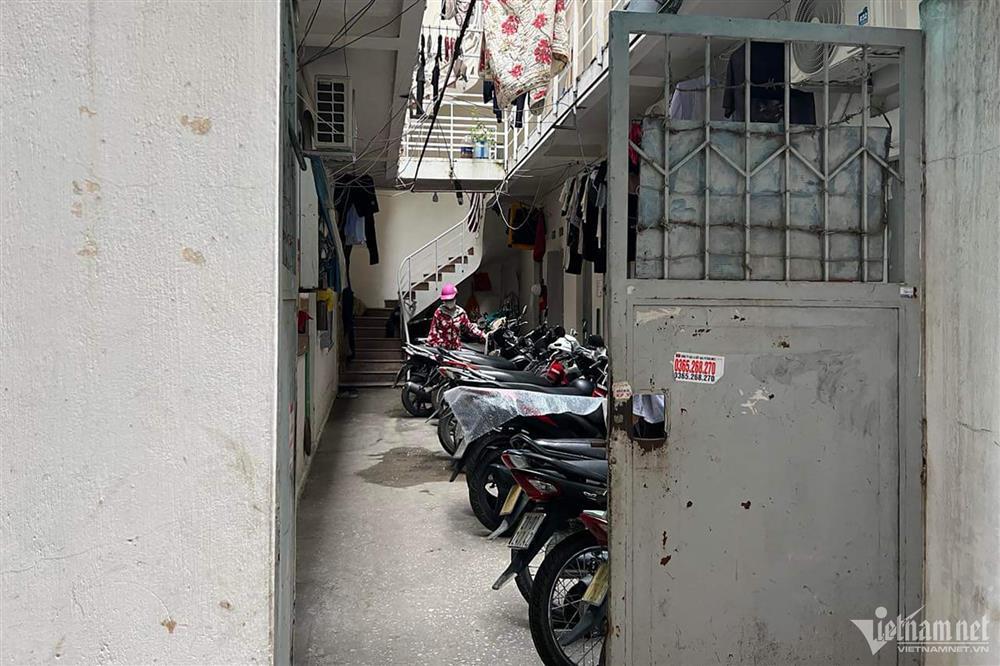 Loạt nhà trọ quây kín thép gai, lồng sắt gần hiện trường vụ cháy 14 người chết-6