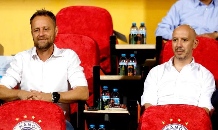 HLV Polking đưa trợ lý tai tiếng đến CLB Công an Hà Nội-2