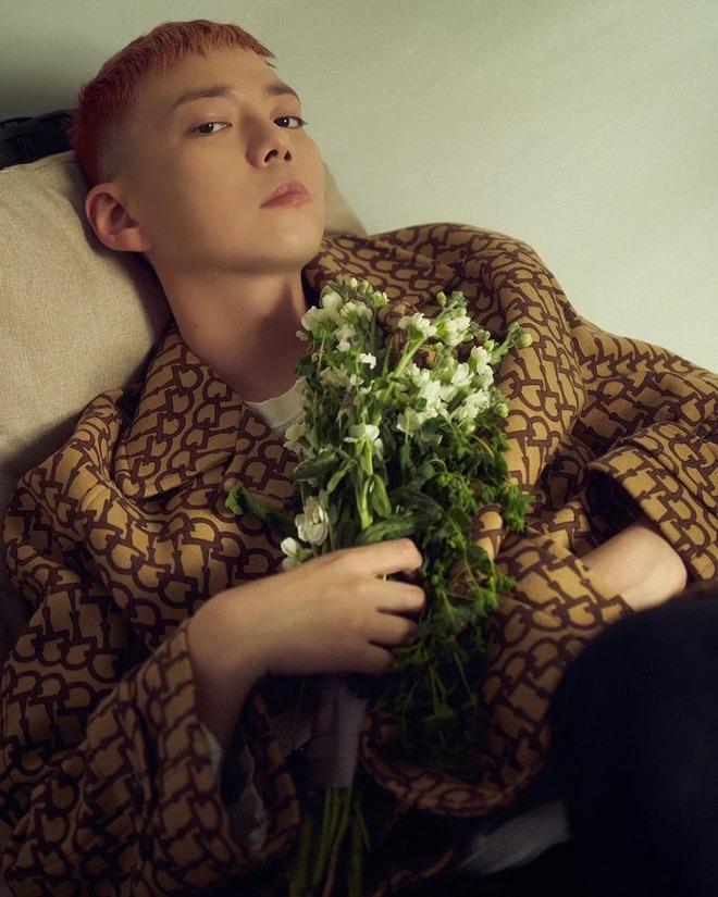 Nóng: Nam ca sĩ nổi tiếng bị bắt vì trộm cắp ở cửa hàng tiện lợi-2