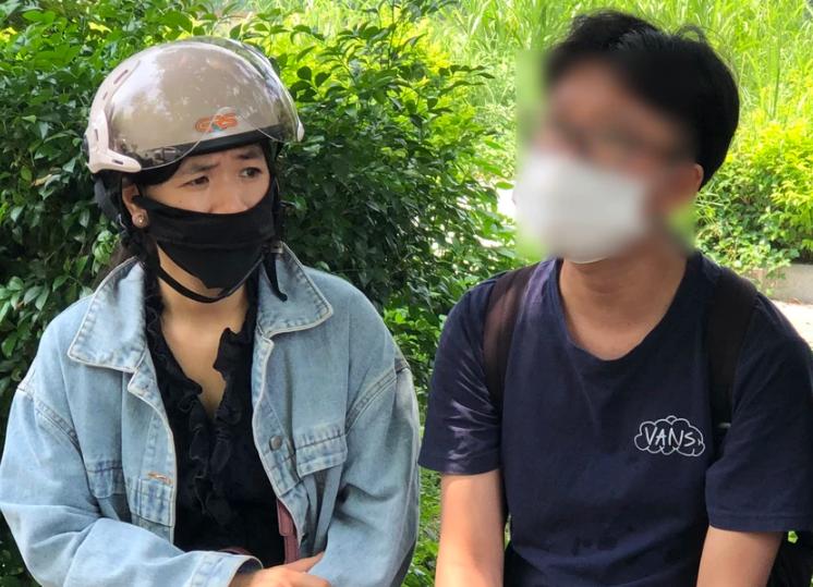 Bần thần nhận xác chị tại nhà tang lễ sau vụ cháy ở Trung Kính, nam thanh niên nghẹn ngào: Chị tôi mới lấy chồng 2 tháng...-1