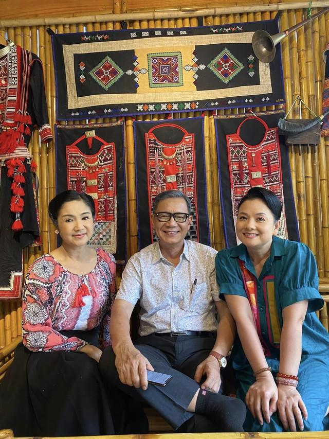 NSND Thu Hà tiết lộ hỉ nộ ái ố khi chia tay ekip Trạm Cứu Hộ Trái Tim-9