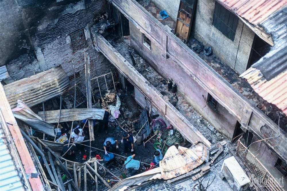 Xe đạp điện để kín tầng 1 ngôi nhà bị cháy ở Trung Kính-2