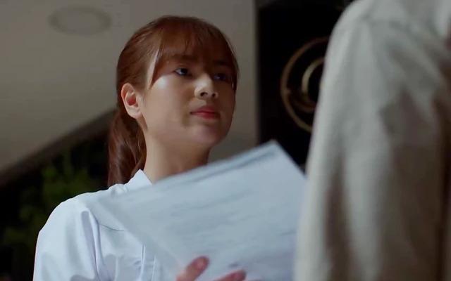 Vai diễn của Tú Oanh tạo tranh luận-6