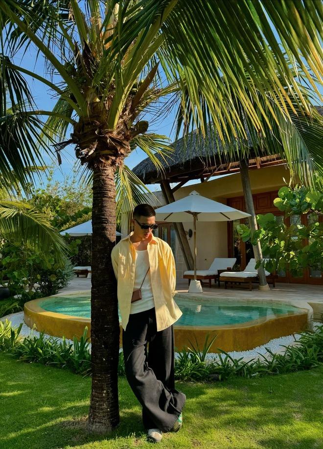 Xuất hiện thêm cực phẩm phi công: Sinh năm 2000, sáng đi huấn luyện bay chiều về làm mẫu ảnh với visual siêu bảnh-11