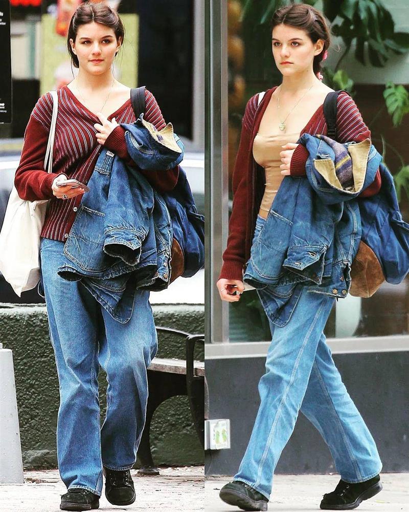 Con gái Tom Cruise diện áo quây tôn body gợi cảm khi đi dạo phố-4