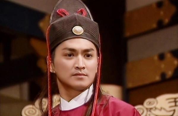 Không nhận ra Triển Chiêu đẹp trai nhất màn ảnh một thời, tóc tai luộm thuộm khiến netizen ngỡ ngàng-4