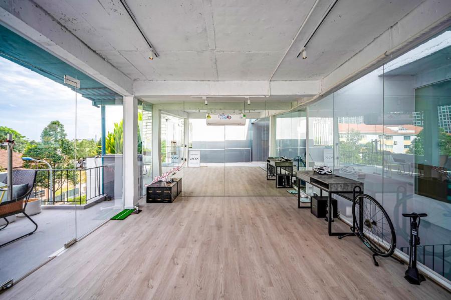 Ngôi nhà 600m2 ngập sắc màu như cung điện cổ tích của Thủy Top-8