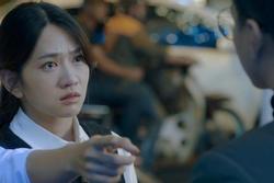Phim Việt giờ vàng leo top 1 rating cả nước, kịch bản nhạt nhẽo vẫn hot không tưởng nhờ visual dàn cast