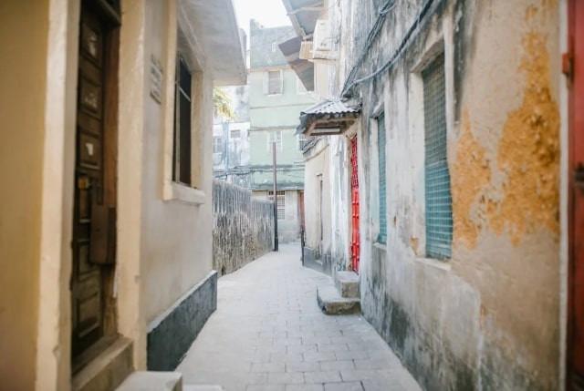 Vay cả họ mua được căn nhà trong ngõ sâu, người vợ trẻ lo sốt vó sau vụ cháy-1