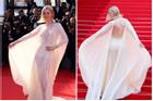 Elle Fanning diện đầm hở bạo khoe lưng trần trên thảm đỏ bế mạc LHP Cannes