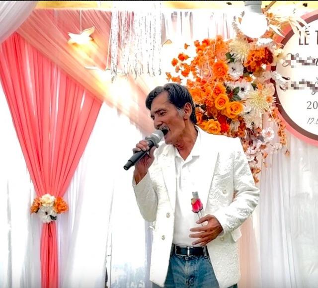 Thương Tín bỏ show-1