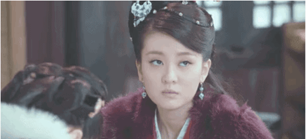 Sao nữ 700 ngày không ai mời đóng phim, diễn dở đến mức mang danh thánh nữ khóc xấu-5