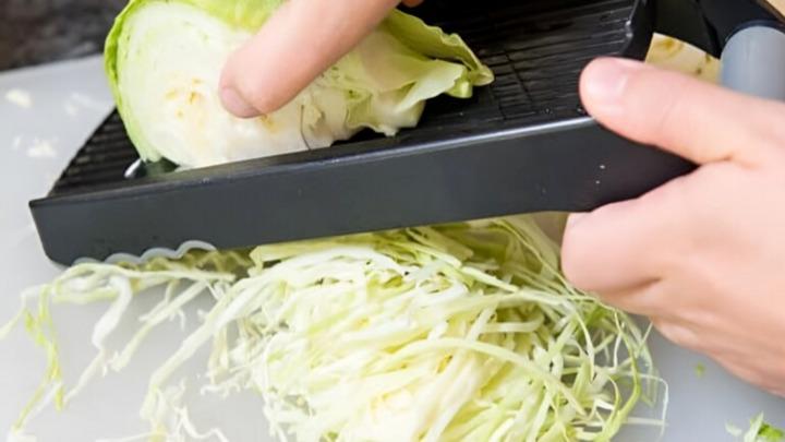 Cách thái bắp cải đúng chuẩn nhà hàng-3