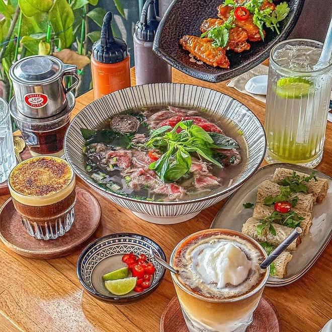 David Beckham bất ngờ khen ngợi đồ ăn Việt Nam, ngon tới mức phải thốt lên câu này!-4