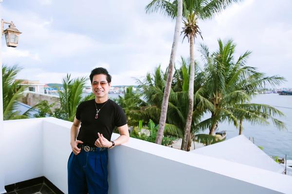 Quý ông nổi tiếng trong làng nhạc bolero có đời thực ra sao ở tuổi U60?-7