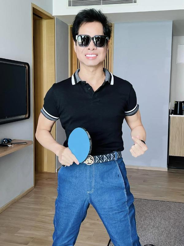 Quý ông nổi tiếng trong làng nhạc bolero có đời thực ra sao ở tuổi U60?-8