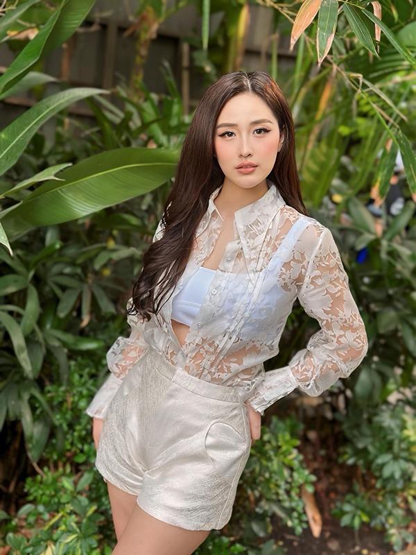 Mai Phương Thúy khoe sắc vóc ở tuổi 36-5