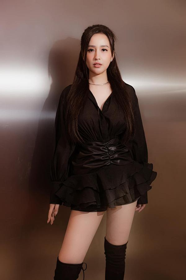 Mai Phương Thúy khoe sắc vóc ở tuổi 36-6