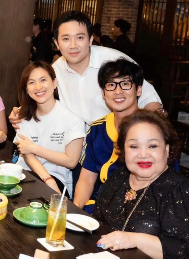 Cặp sao Việt tiếp tục bị tóm hint hẹn hò, nghi chuẩn bị công khai tới nơi-4