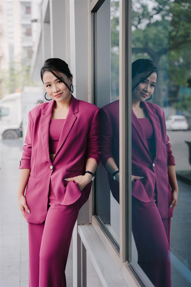 MC Vũ Trang VTV: Tôi lao vào công việc không ngoài mục tiêu kiếm tiền-3