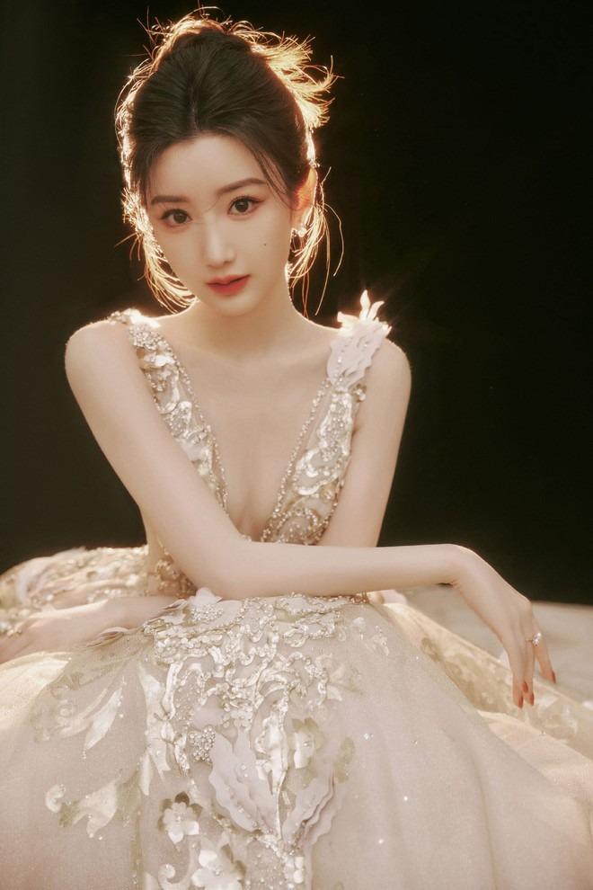 Sốc: Nữ diễn viên hạng A bị quỵt gần 50 tỷ tiền cát-xê-3