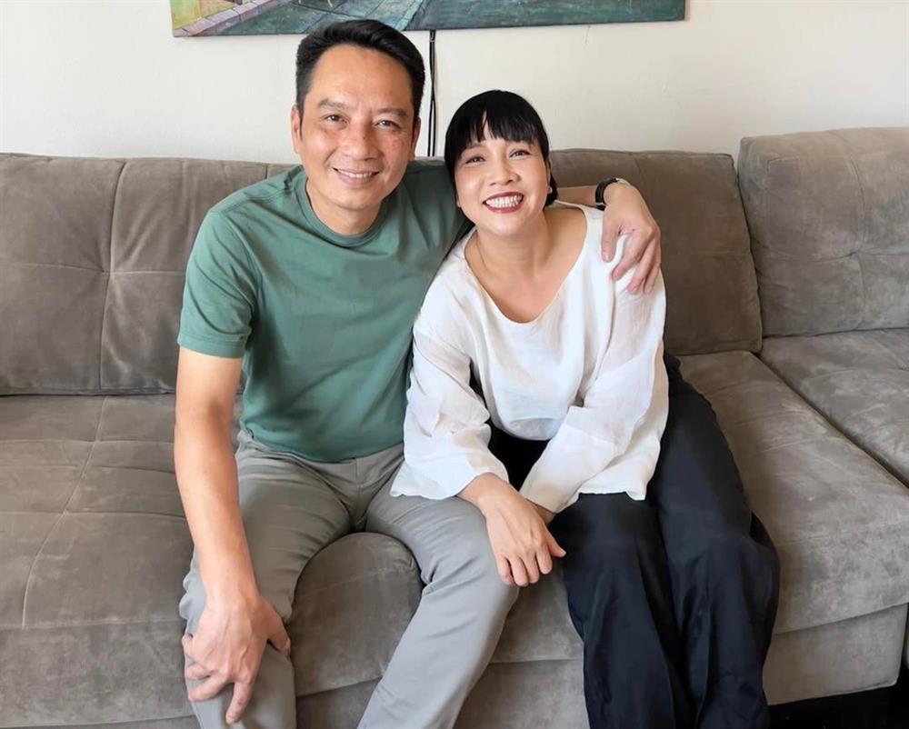 Sao Việt làm vợ 2 sung sướng như bà hoàng, được chồng chi tiền tặng quà khủng, đi du lịch sang chảnh khắp nơi-10