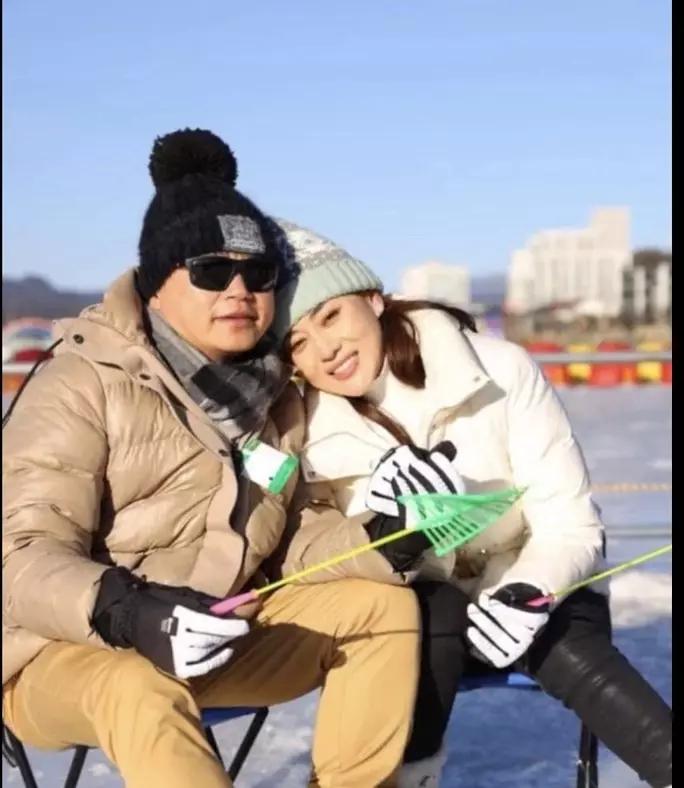 Sao Việt làm vợ 2 sung sướng như bà hoàng, được chồng chi tiền tặng quà khủng, đi du lịch sang chảnh khắp nơi-3