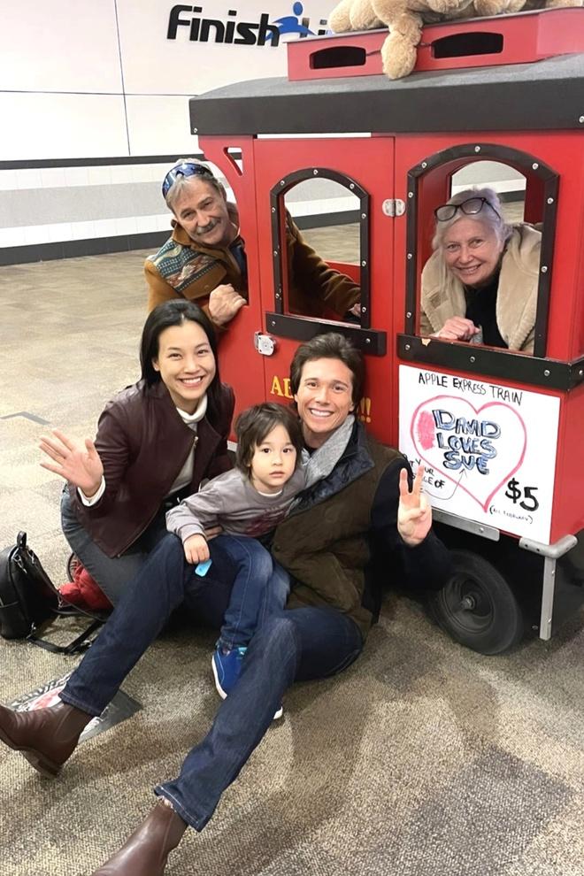 Sao Vbiz ly hôn sau 2 năm sang nước ngoài đoàn tụ với chồng, cuộc sống mẹ đơn thân hiện tại ra sao?-11