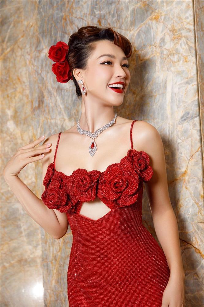 Sao Vbiz ly hôn sau 2 năm sang nước ngoài đoàn tụ với chồng, cuộc sống mẹ đơn thân hiện tại ra sao?-7