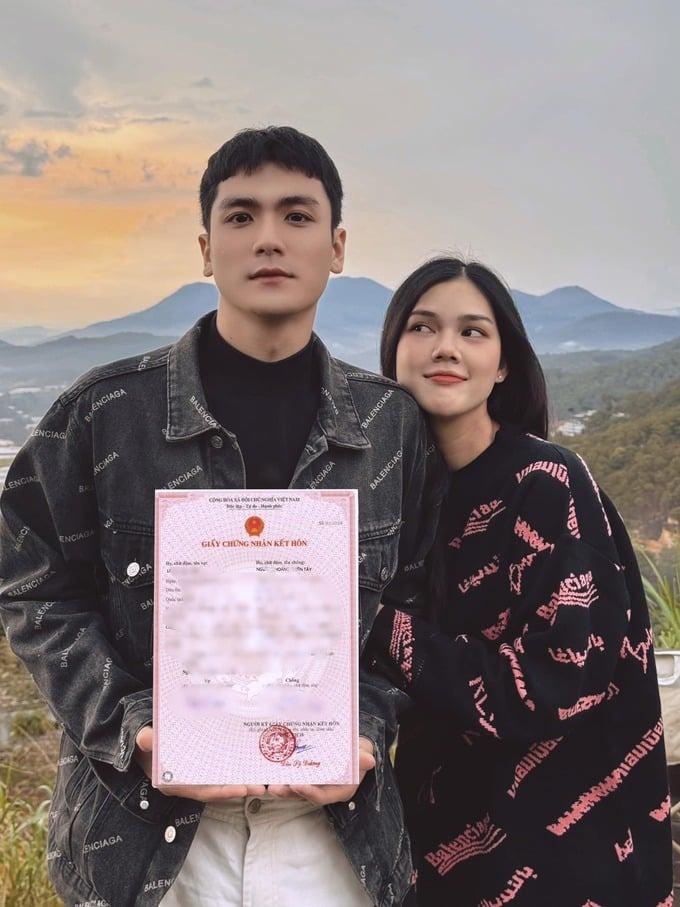 Nữ nghệ sĩ Việt cạo trọc đầu khi gặp biến cố cuộc sống-4