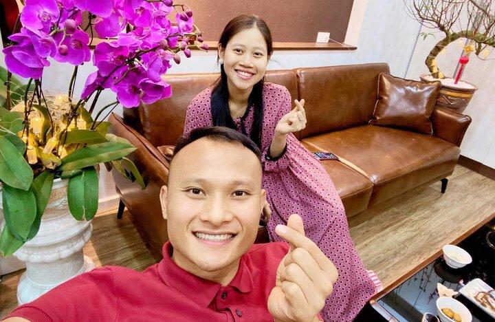 Lên tuyển Việt Nam trùng lịch đám cưới, các ngôi sao bóng đá giải quyết thế nào?-2