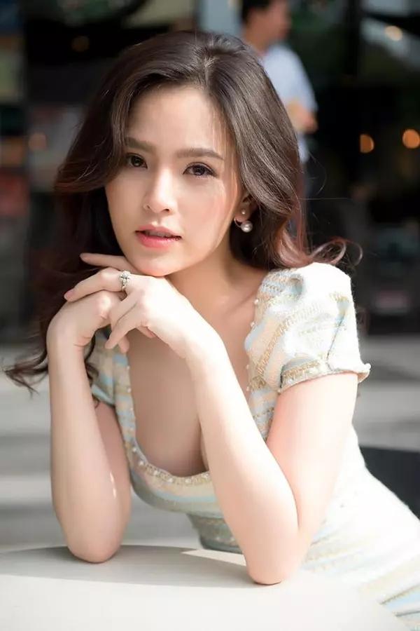 Sau vết trượt dài vì scandal clip nhạy cảm, thánh nữ mì gõ Phi Huyền Trang chật vật chữa trị để thoát bệnh hiểm nghèo-3