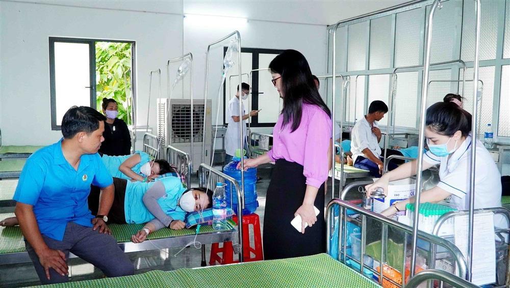 71 công nhân ngộ độc ở Nghệ An: Bếp ăn của công ty chưa đảm bảo vệ sinh-2