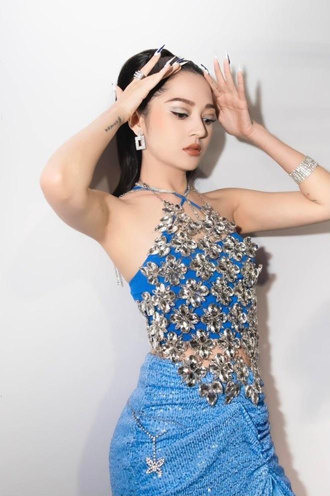 Nỗi ám ảnh ngoại hình độc hại của Phương Trinh Jolie-6